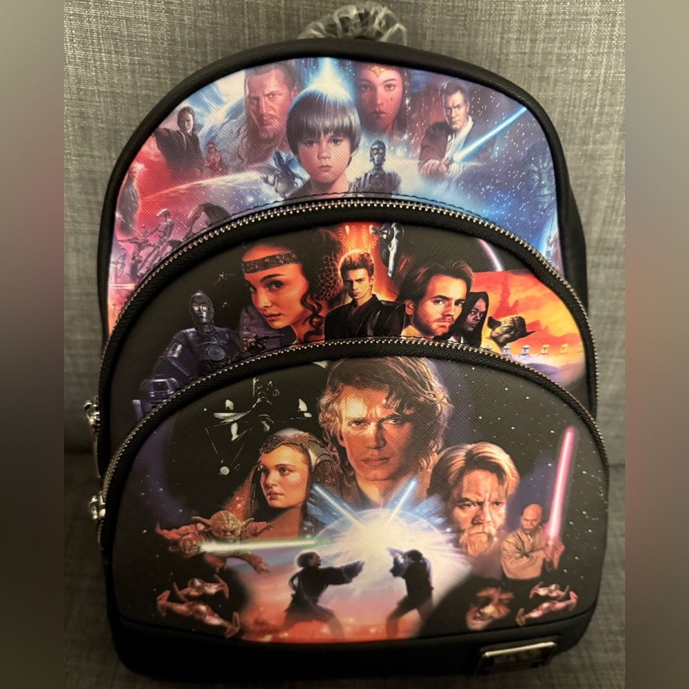 Star Wars Prequel Trilogy Loungefly Mini Backpack NWT - Picture 2 of 3